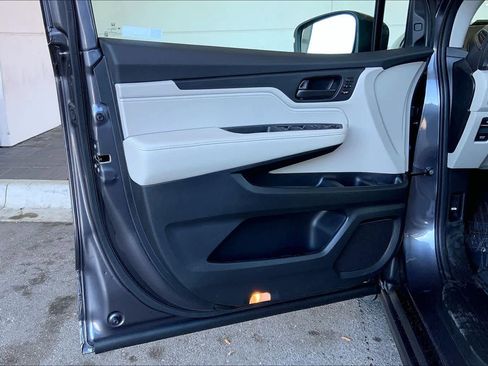 New 2026 Honda Odyssey EX-L image 10