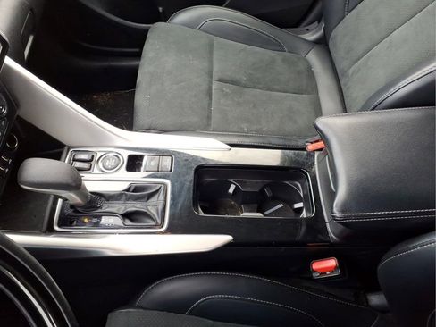 Used 2024 Mitsubishi Eclipse Cross SE AWD/4WD image 12