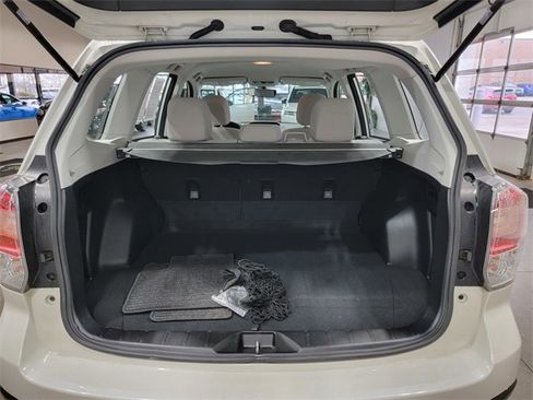 Used 2018 Subaru Forester 2.5i w/ Alloy Wheel Package image 35