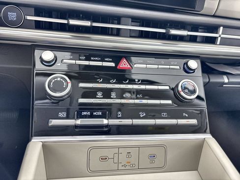 New 2026 Hyundai Santa Fe SE FWD image 16