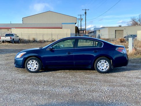Used 2012 Nissan Altima 2.5 S image 2