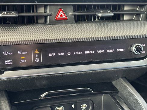 Used 2023 Kia Sportage SX Prestige image 21