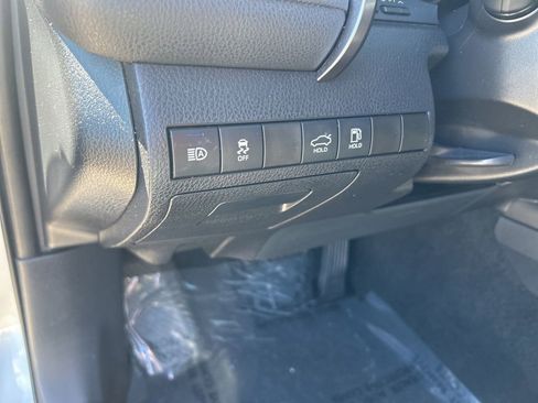 Used 2022 Toyota Camry XSE image 36