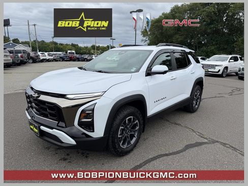 Used 2026 Chevrolet Equinox ACTIV w/ Convenience Package III AWD/4WD image 1
