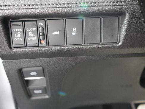 Certified 2026 Honda Odyssey EX-L image 23