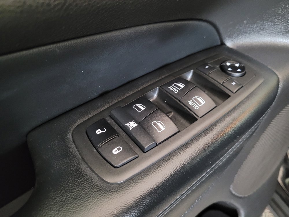 Used 2021 Jeep Grand Cherokee Limited RWD image 27