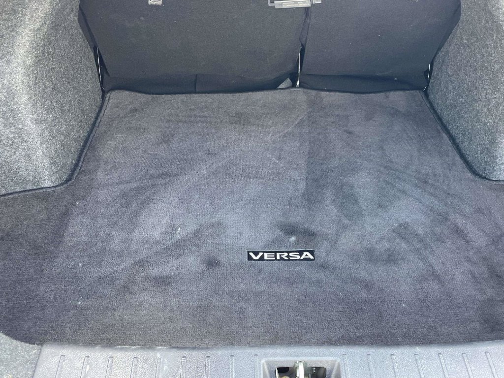 Used 2024 Nissan Versa SV w/ Trunk Package FWD image 27