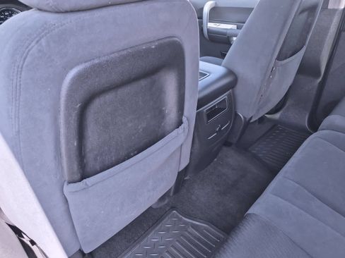 Used 2009 GMC Sierra 2500 SLE w/ Convenience Package AWD/4WD image 18