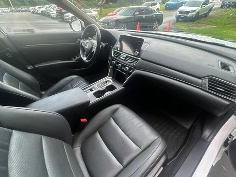 Used 2022 Honda Accord EX-L image 15