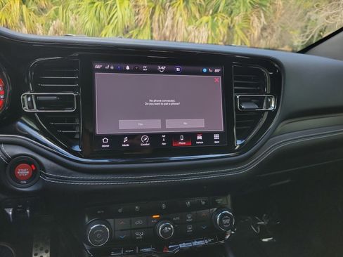 Used 2021 Dodge Durango SRT Hellcat w/ Technology Group image 23