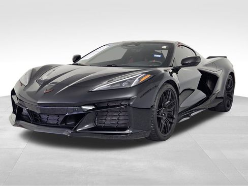 Used 2025 Chevrolet Corvette Z06 w/ Battery Protection Package RWD image 3