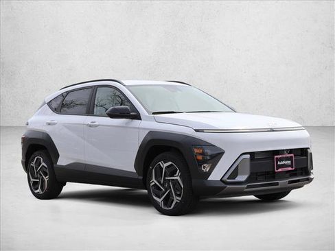 Certified 2026 Hyundai Kona SEL Premium FWD image 3