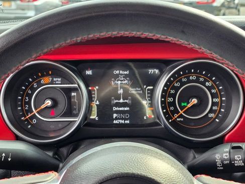 Used 2023 Jeep Wrangler Unlimited Rubicon image 27