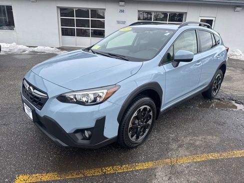Used 2023 Subaru Crosstrek 2.0i Premium image 7
