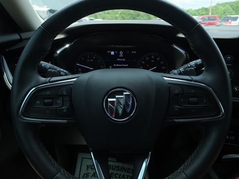 Used 2023 Buick Envision Avenir FWD image 21