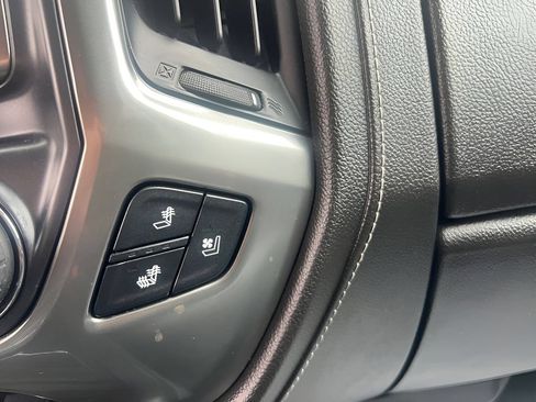 Used 2019 Chevrolet Silverado 2500 LTZ w/ Duramax Plus Package AWD/4WD image 28