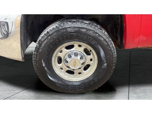 Used 2008 Chevrolet Silverado 2500 LT w/ 1LT Convenience Package image 17