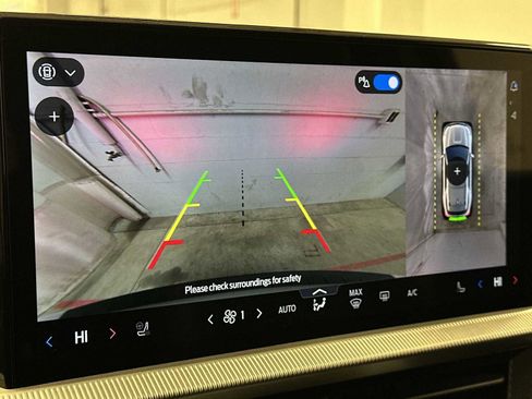 New 2026 Ford Explorer ST-Line w/ ST-Line Street Pack image 14