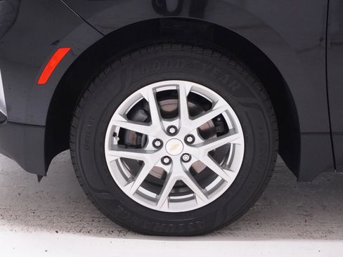 Used 2024 Chevrolet Equinox LT image 12