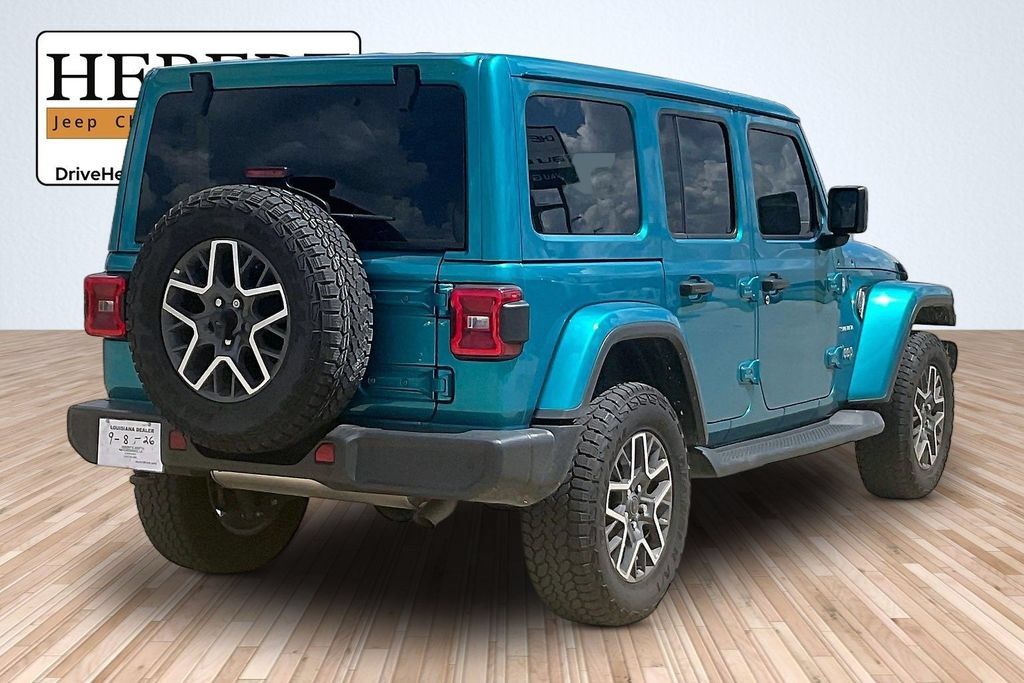 Used 2024 Jeep Wrangler Unlimited Sahara w/ Safety Group AWD/4WD image 12