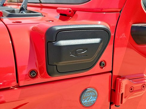 Used 2025 Jeep Wrangler Unlimited Sport S 4xe AWD/4WD image 6