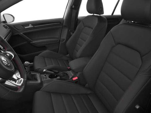 Used 2016 Volkswagen GTI SE w/ Lighting Package (SEL) FWD image 8