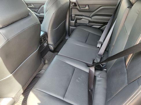 New 2026 Toyota 4Runner Limited image 28