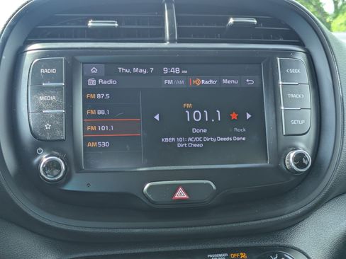 Used 2022 Kia Soul LX w/ Technology Package FWD image 20