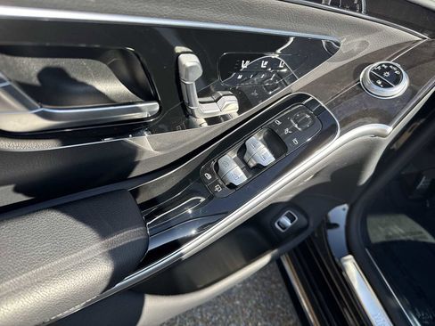 Used 2022 Mercedes-Benz S 500 4MATIC image 15