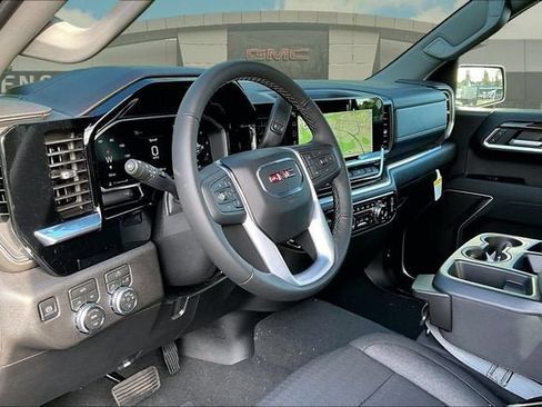 New 2026 GMC Sierra 1500 Elevation AWD/4WD image 7