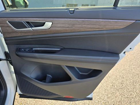 New 2026 Volkswagen Atlas SEL image 41