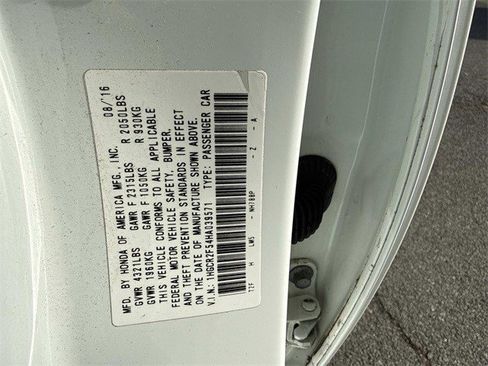 Used 2017 Honda Accord Sport image 29