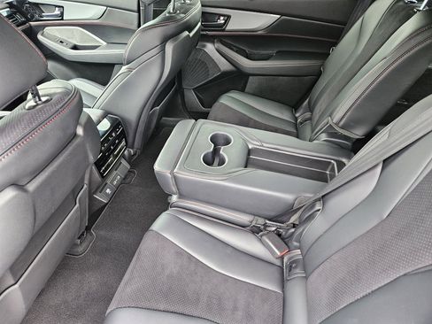 Used 2023 Acura MDX A-Spec image 31