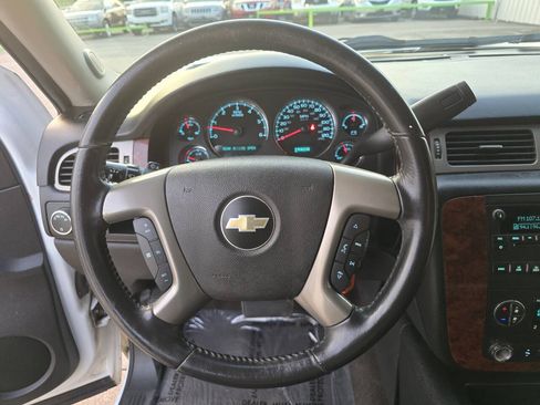 Used 2012 Chevrolet Tahoe LT w/ Texas Edition RWD image 24