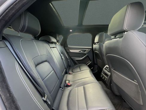 Used 2025 Jaguar F-PACE R-Dynamic S image 19