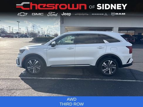 Used 2023 Kia Sorento SX Prestige AWD/4WD image 2