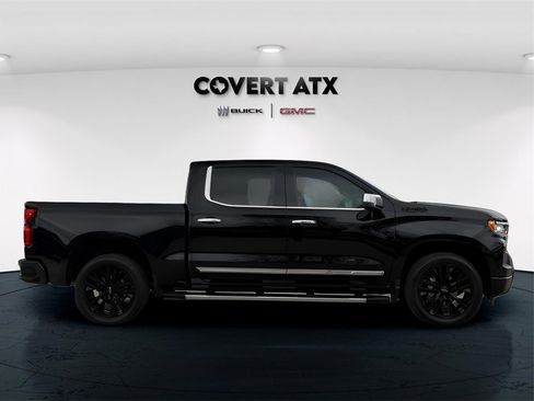 Used 2023 Chevrolet Silverado 1500 High Country w/ Technology Package image 8