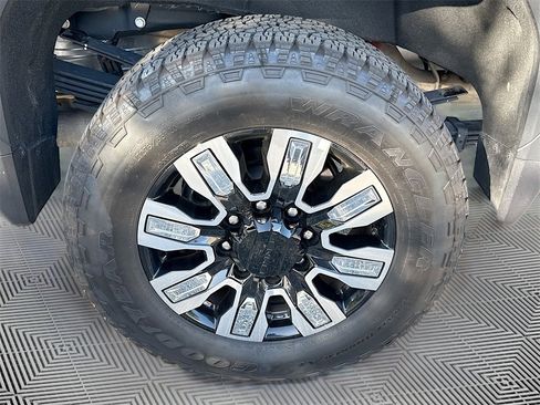 Used 2025 GMC Sierra 2500 Denali w/ Denali Reserve Package image 33