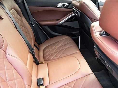 Used 2023 BMW X6 xDrive40i w/ M Sport Package AWD/4WD image 26