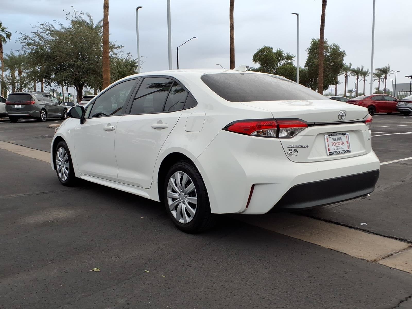 Used 2024 Toyota Corolla LE FWD image 6