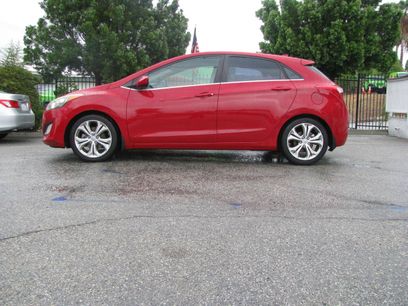 Used 2013 Hyundai Elantra GT w/ Touch & Go Pkg