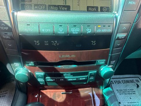 Used 2007 Lexus LS 460 RWD image 37