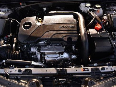 Used 2024 Chevrolet Malibu LT image 23