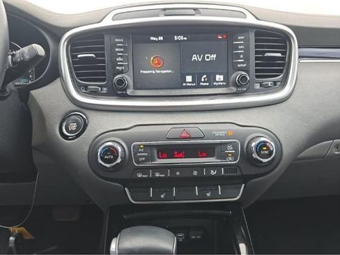 Used 2020 Kia Sorento SX FWD image 4
