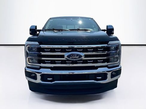 Certified 2023 Ford F250 Lariat w/ Chrome Package AWD/4WD image 3