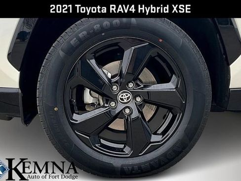 Used 2021 Toyota RAV4 XSE image 34