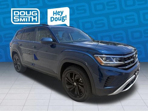 Used 2023 Volkswagen Atlas SE AWD/4WD image 12
