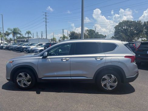 Used 2022 Hyundai Santa Fe SEL w/ Convenience + Premium Package FWD image 4