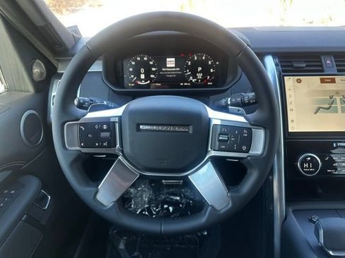 New 2026 Land Rover Discovery Dynamic SE AWD/4WD image 22