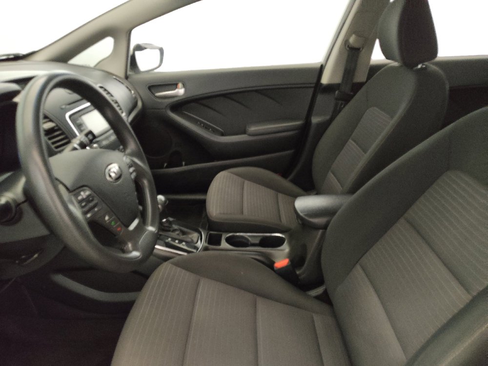 Used 2017 Kia Forte LX w/ LX Popular Package FWD image 17